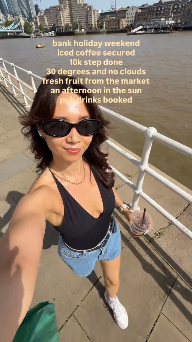 Post 5 by Zoe on Instagram (video)