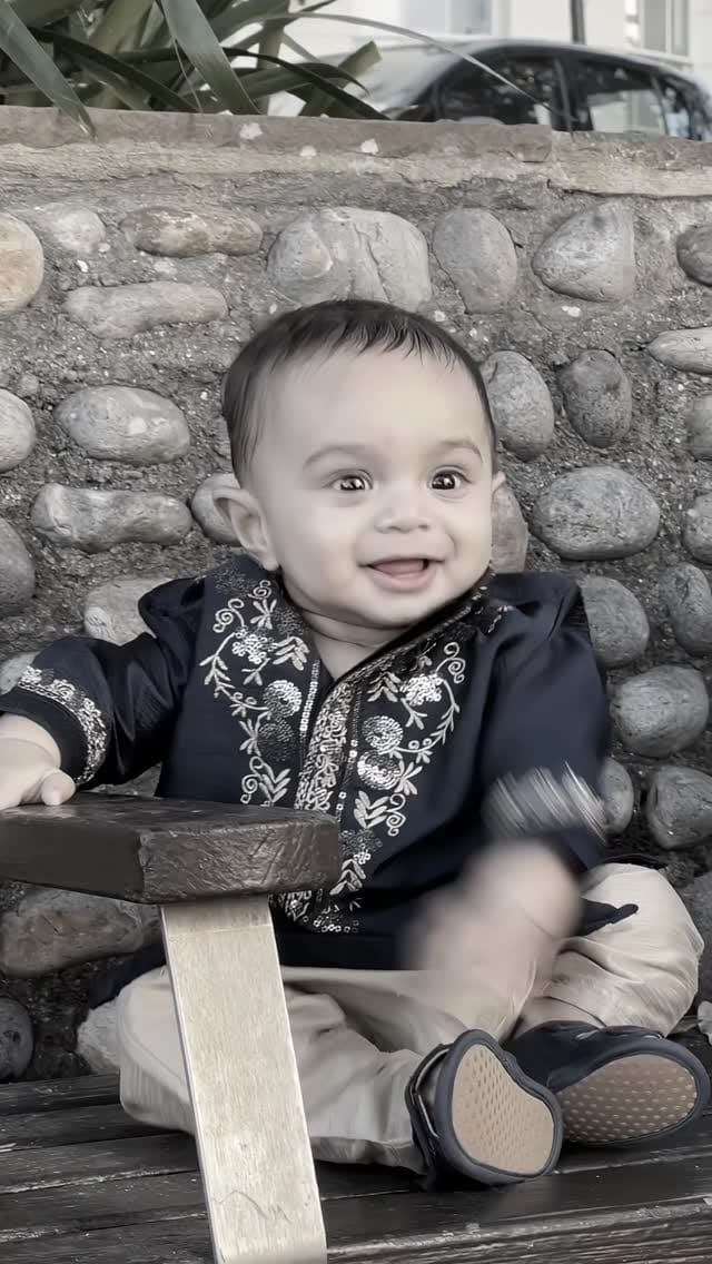 Post 1 by Faznaahh Anz on Instagram (video)