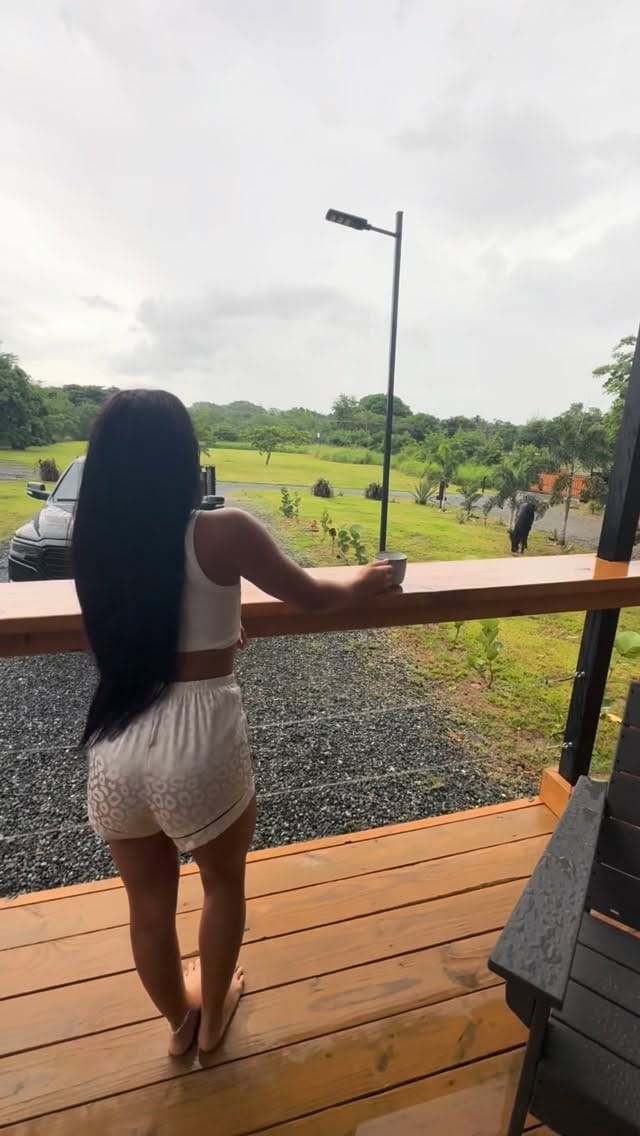 Post 4 by Casa Las Piñas on Instagram (video)