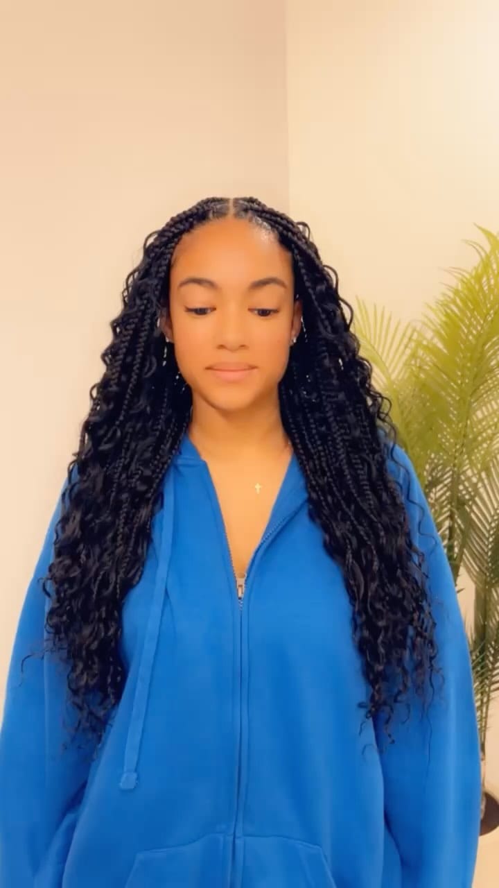 Post 8 by Braidsbyfatu Georgia on Instagram (video)
