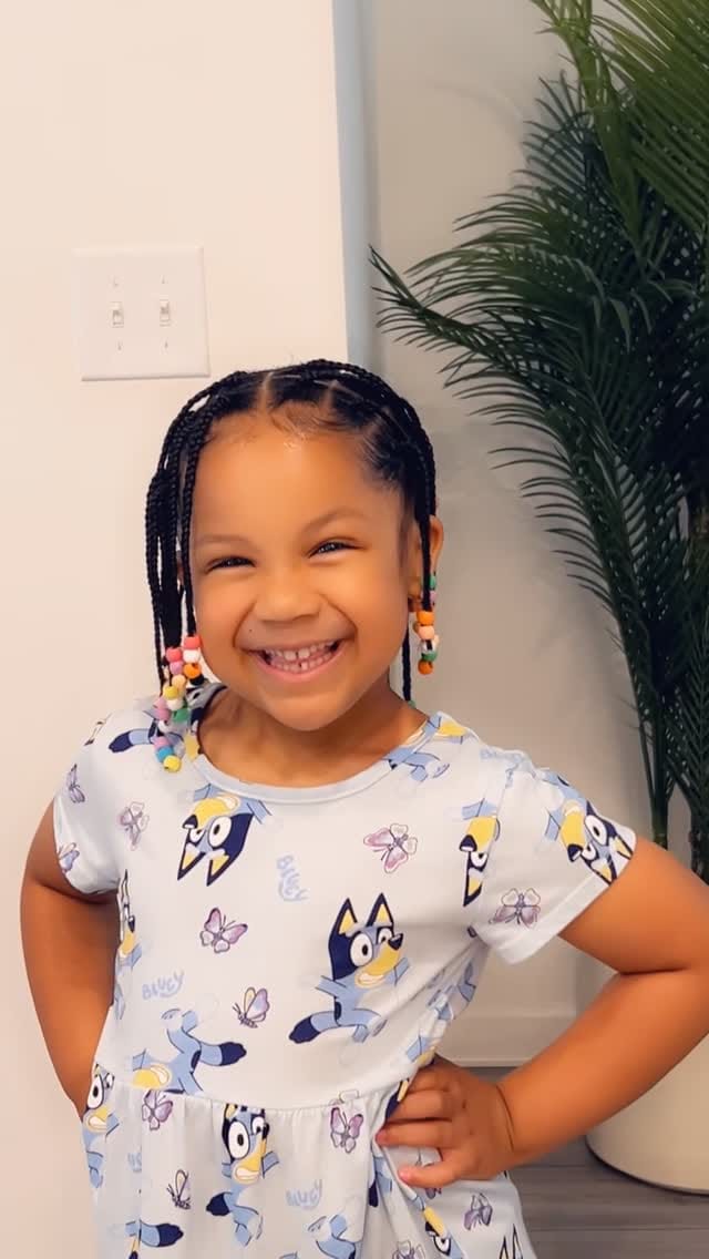Post 4 by Braidsbyfatu Georgia on Instagram (video)