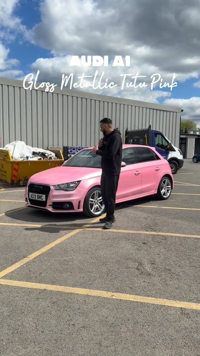 Post 4 by CAR WRAPS UK / CWUK on Instagram (video)