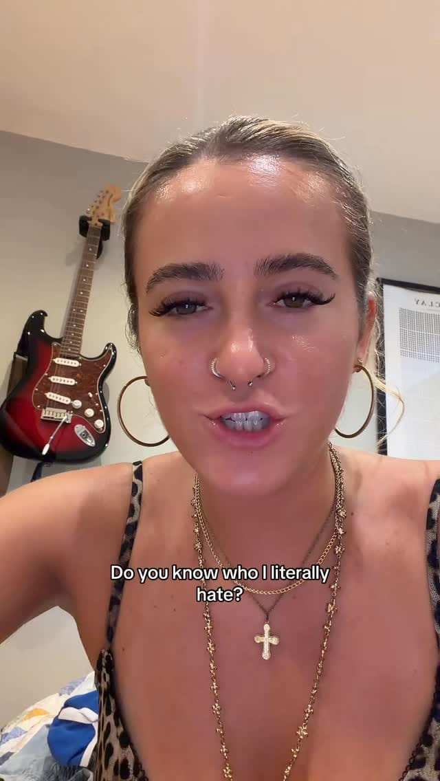 Post 3 by Millie Mclay on Instagram (video)
