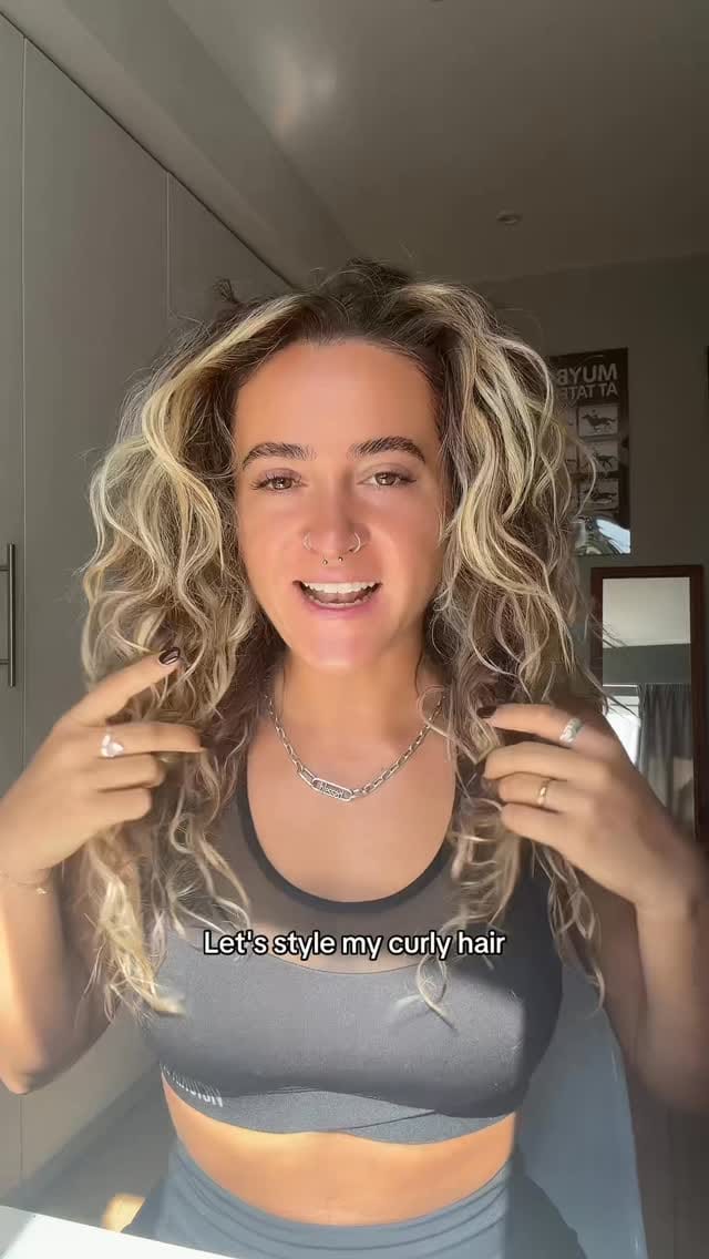 Post 4 by Millie Mclay on Instagram (video)
