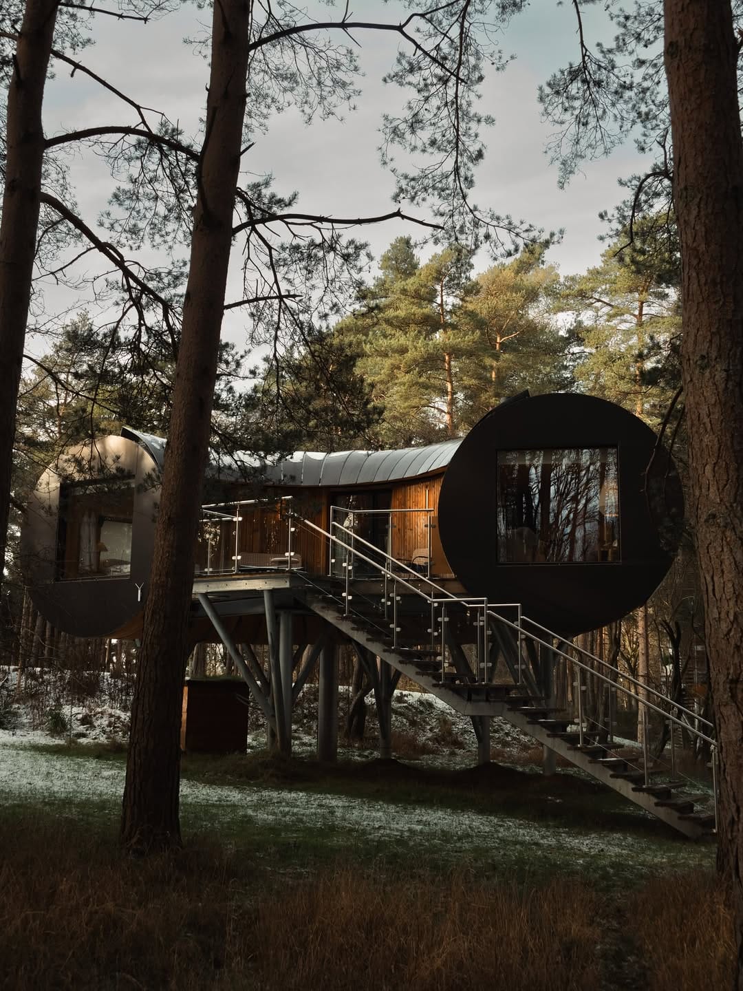 Post 7 by Rebecca Buckley | Photographer + UGC on Instagram (carousel)