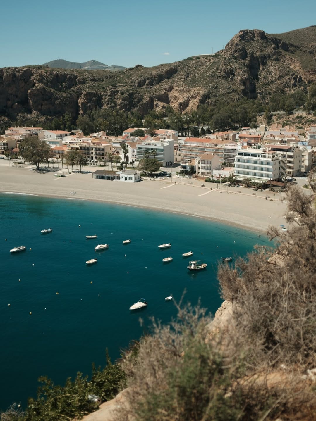 Post 3 by Rebecca Buckley | Photographer + UGC on Instagram (image)