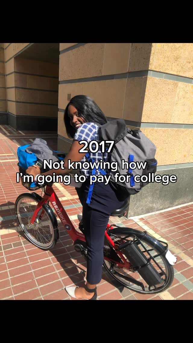 Post 9 by Nia | College & Corporate 💼 on Instagram (video)