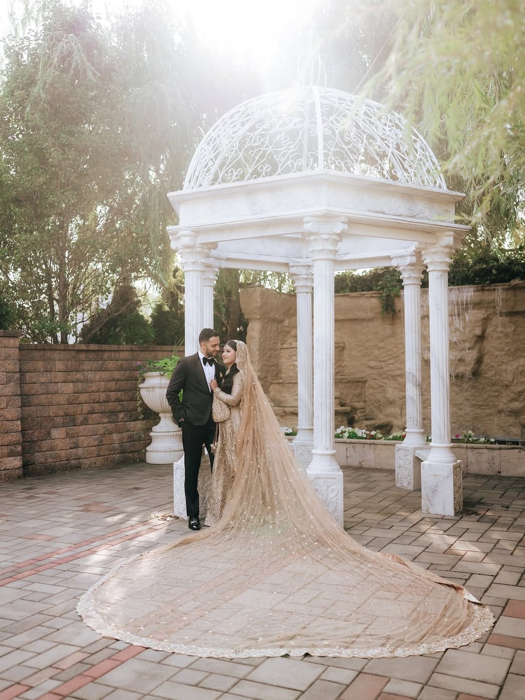 Post 3 by One Touch Studios on Instagram (carousel)