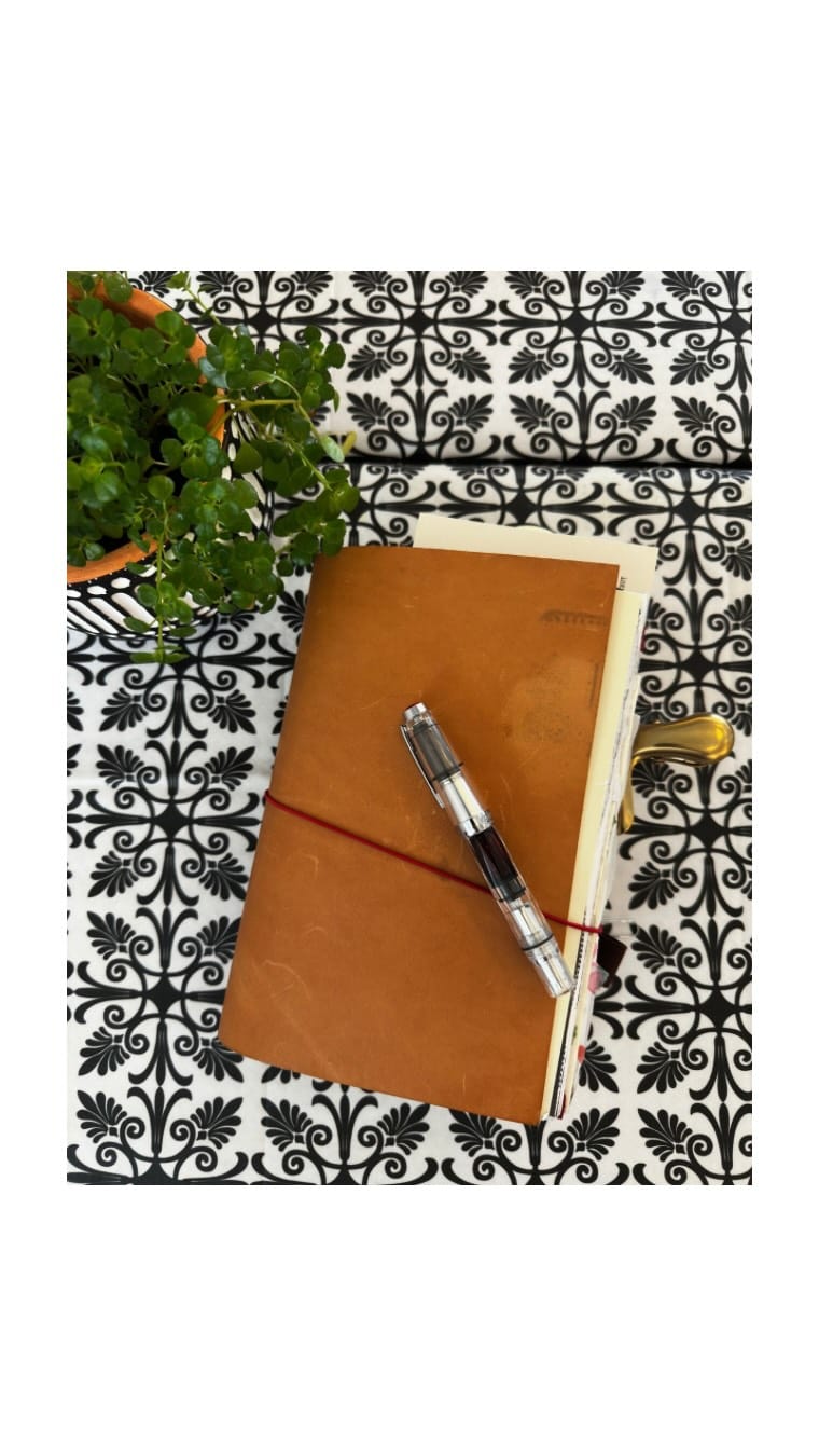 Post 5 by HuArt • Art & Design | Duluth, MN | LeeAnn Huot on Instagram (video)