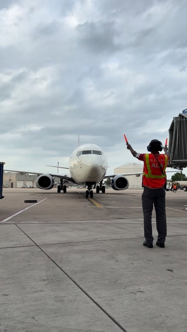 Post 1 by Maliq Williams on Instagram (video)