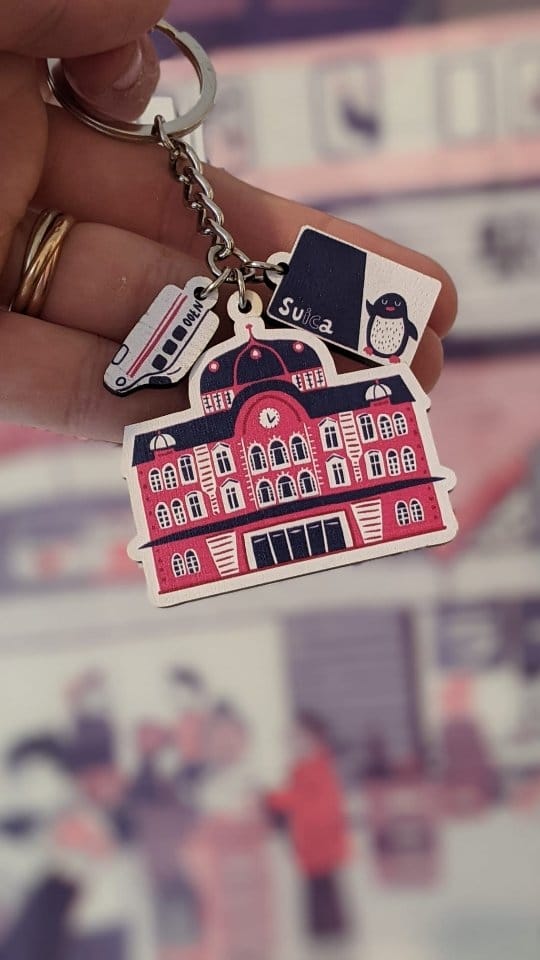 Post 4 by Charlotte l Art director & illustrator on Instagram (video)