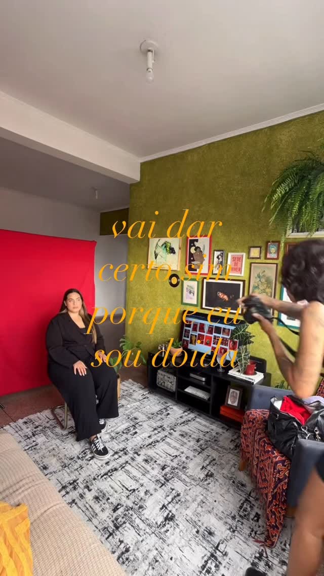 Post 7 by Gabriela Lopes on Instagram (video)
