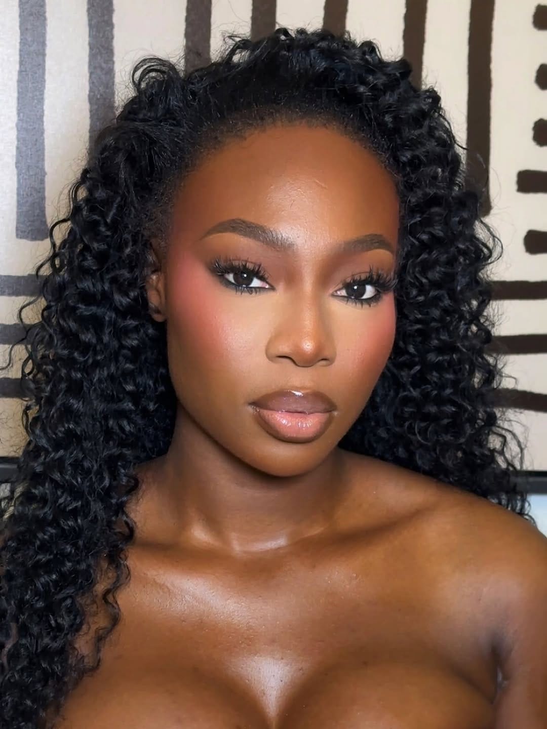Post 7 by @glambymaurella on Instagram (carousel)