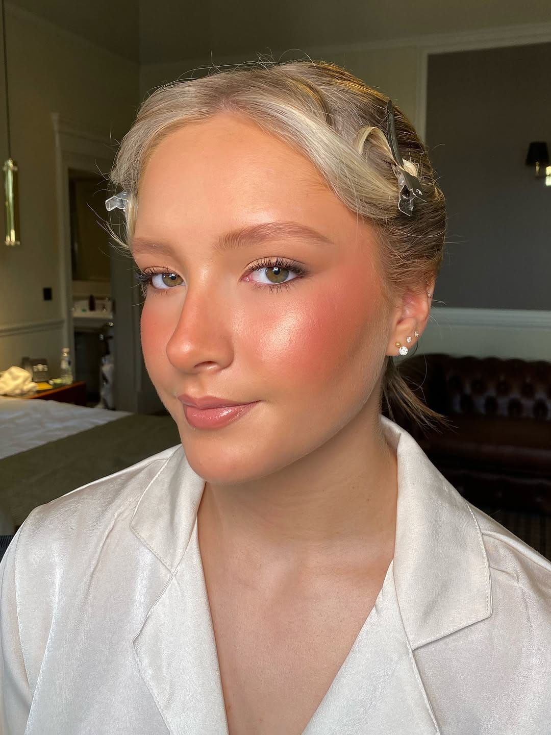 Post 1 by Glasgow makeup artist on Instagram (carousel)