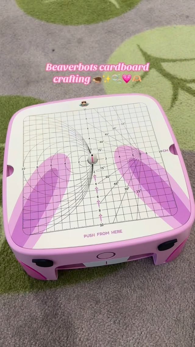 Post 4 by Georgia Lucas 💗 on Instagram (video)