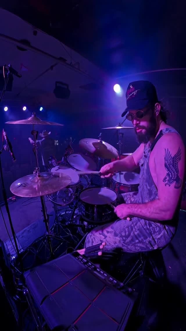 Post 3 by Jake Smelley on Instagram (video)