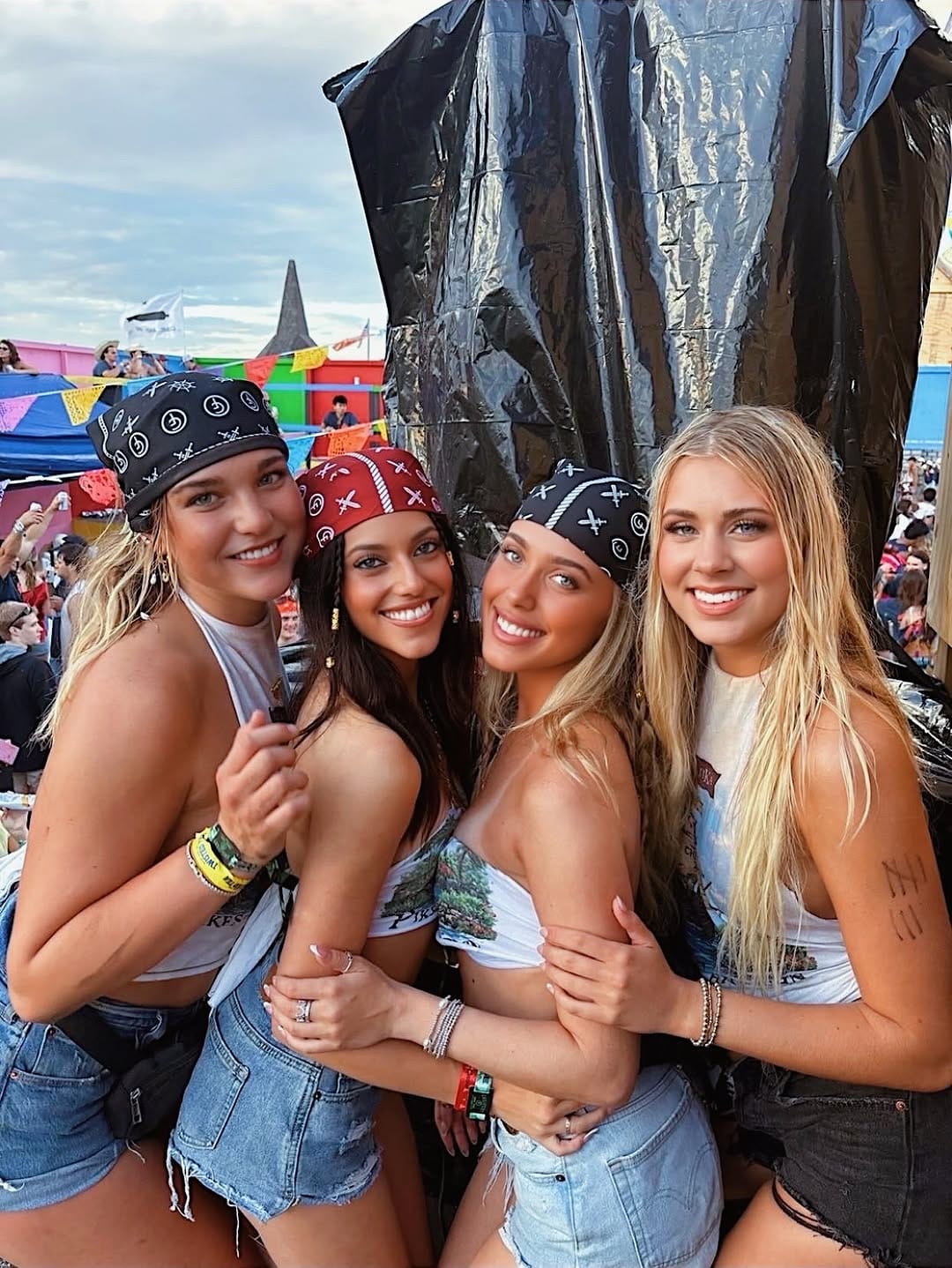 Post 3 by BSUN💌 on Instagram (carousel)