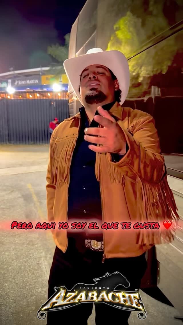 Post 7 by Conjunto Azabache on Instagram (video)