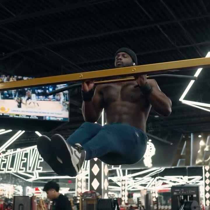 Post 3 by Reggie Dreaming | Fitness on Instagram (video)