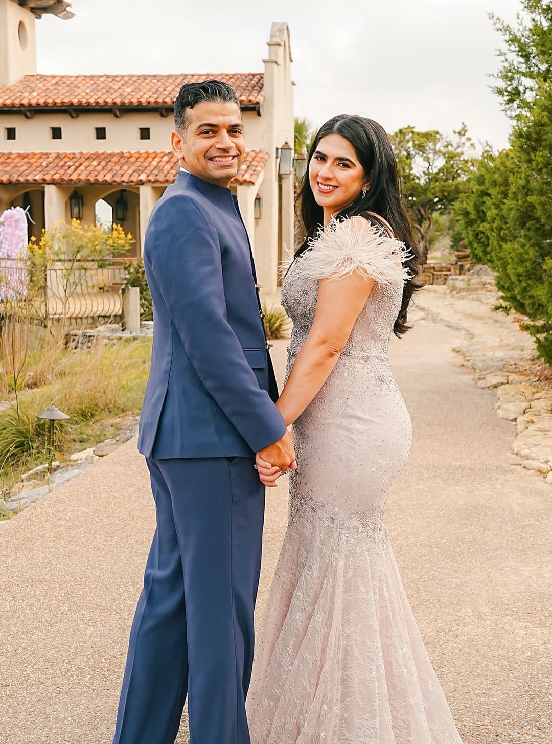 Post 2 by Akki's Photography 📸 & Videography ✨️ on Instagram (carousel)