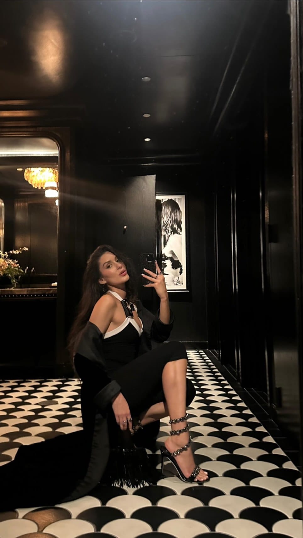 Post 2 by Sabrina Perlleshi on Instagram (video)