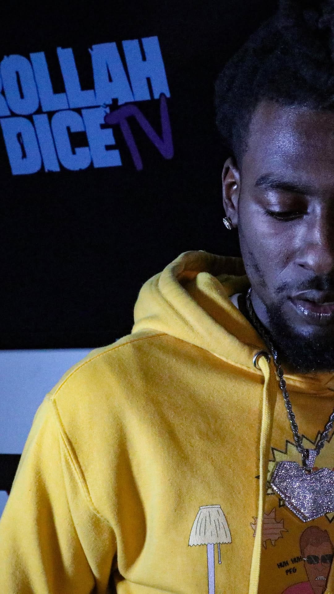 Post 9 by hoodpoliticians (The Els’) on Instagram (video)