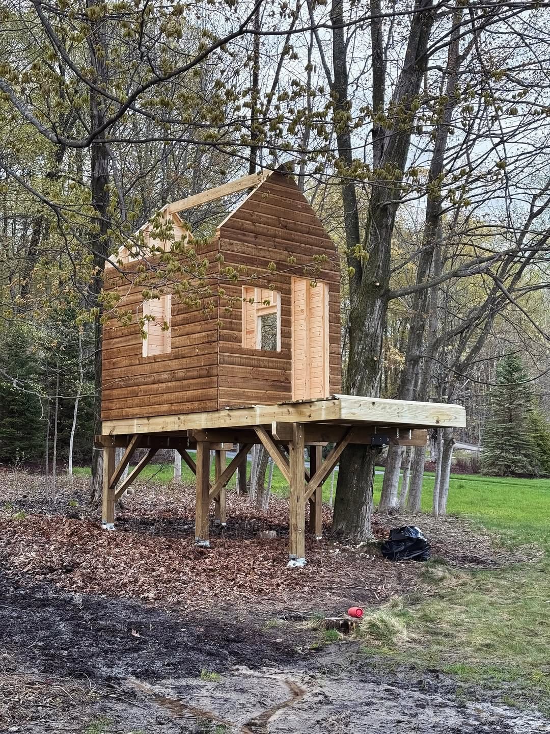 Post 3 by Treehouse Experts on Instagram (carousel)