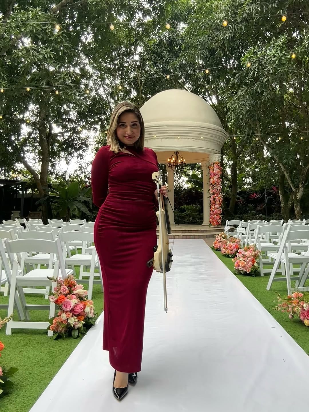 Post 10 by Laura Quintana on Instagram (carousel)