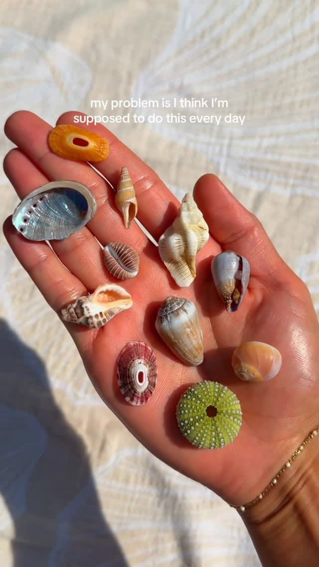 Post 2 by Ronni Rae 🌺 OC/LA Content Creator on Instagram (video)