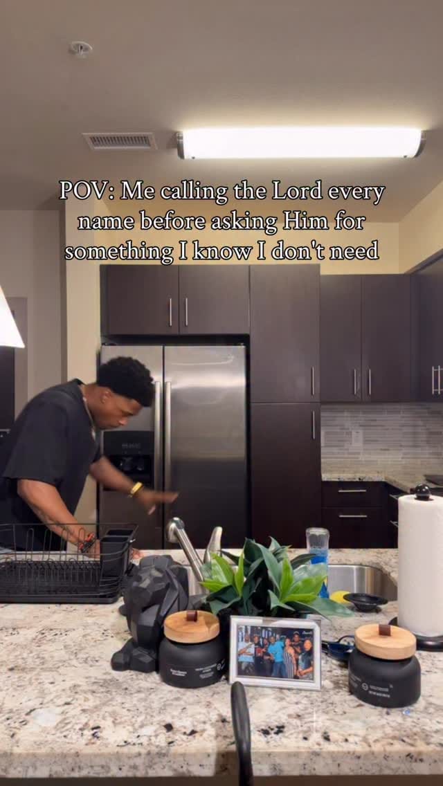 Post 7 by Heem on Instagram (video)