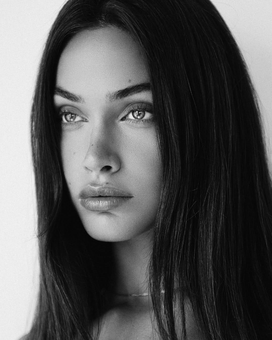 Post 9 by Tasha Razzhigaeva / Photographer Los Angeles on Instagram (carousel)