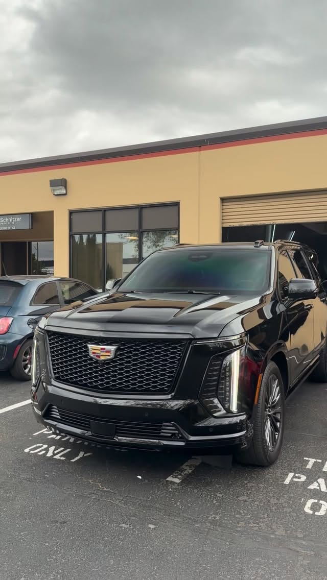 Post 3 by apex.styling.seattle on Instagram (video)