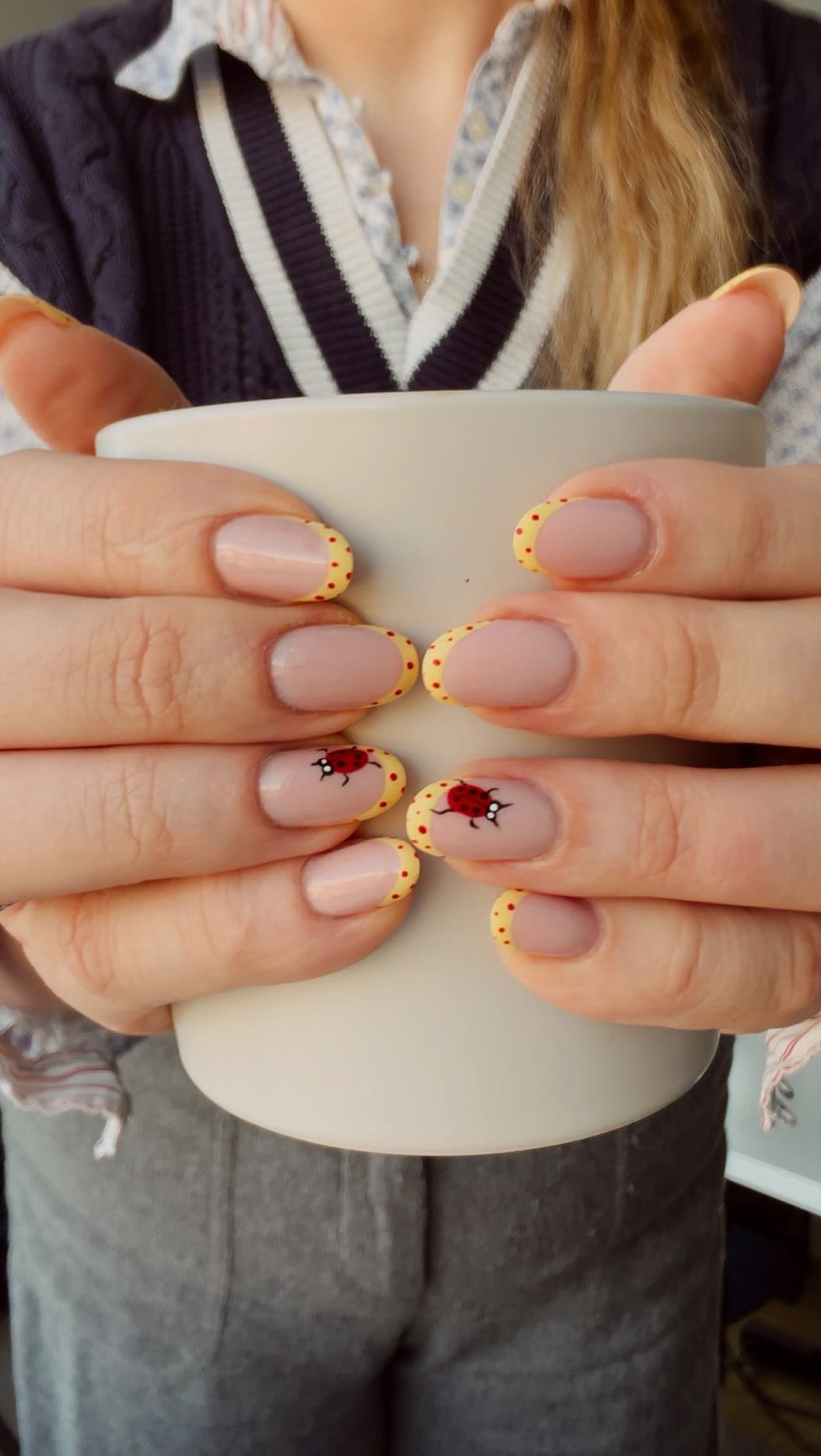 Post 3 by Austėja🍒 on Instagram (video)