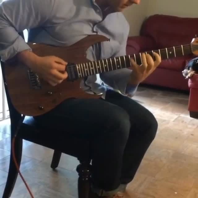 Post 5 by James D Cintolo Guitar on Instagram (video)