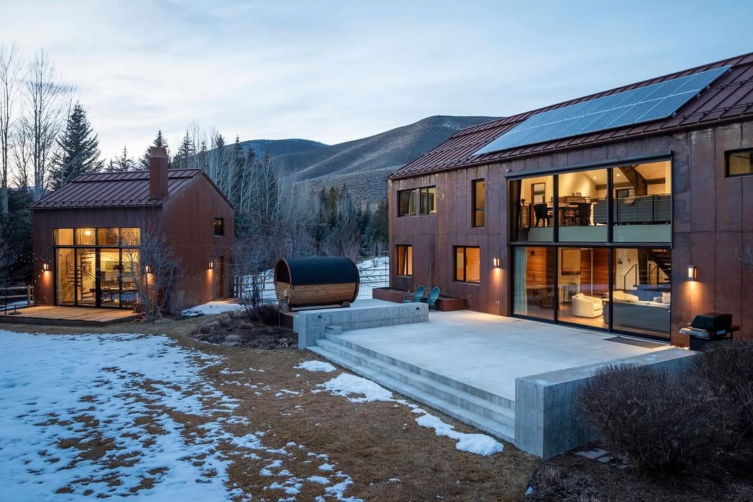 Post 3 by Walk On Valley Properties on Instagram (carousel)