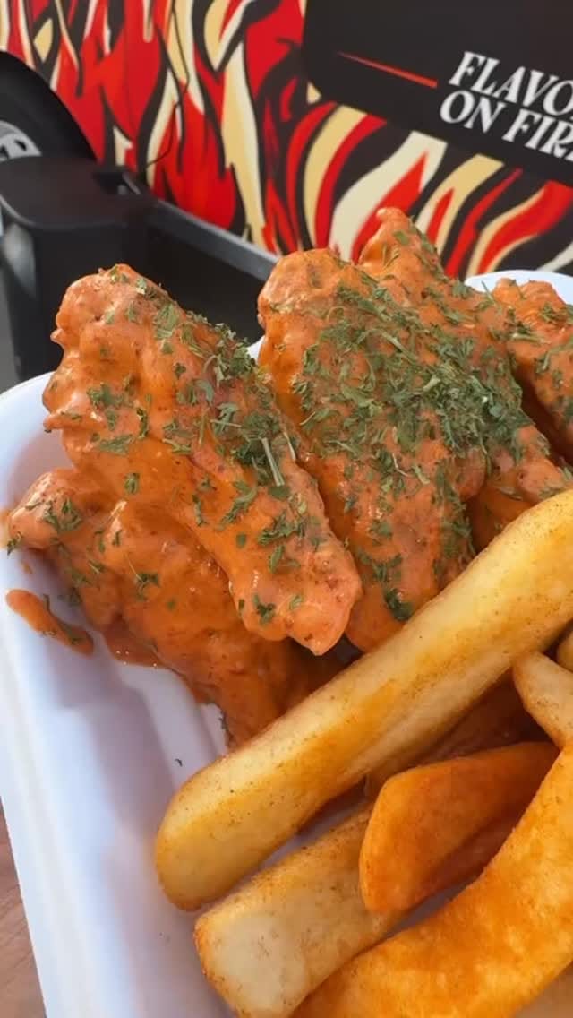 Post 1 by Krave Kitchen on Instagram (video)