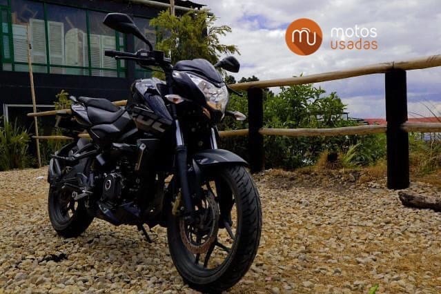 Post 3 by Motos Usadas Colombia SAS on Instagram (image)