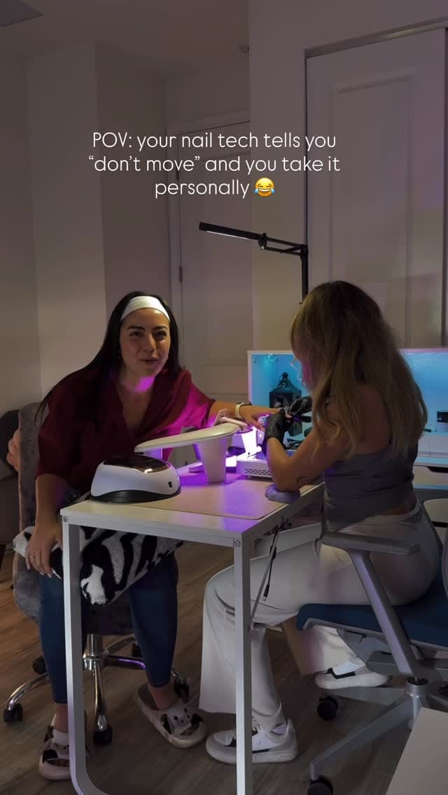 Post 4 by Alejandra 🌙 on Instagram (video)