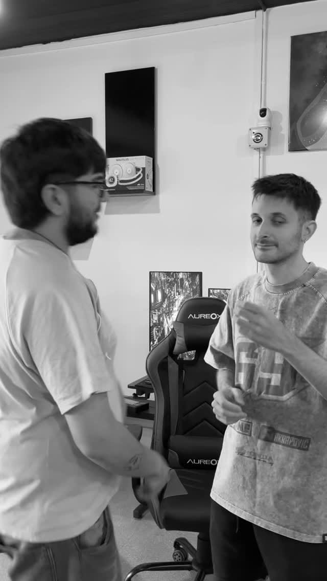 Post 7 by Reset Informática | Armados de PC | Tienda gamer on Instagram (video)