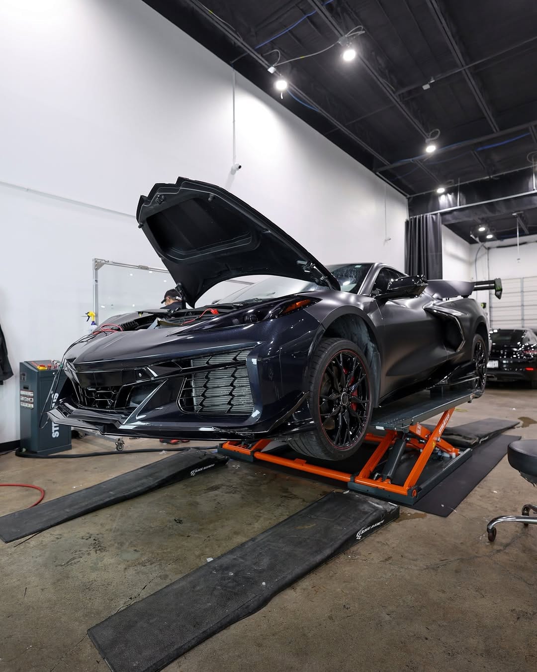 Post 5 by Vivë Auto on Instagram (carousel)