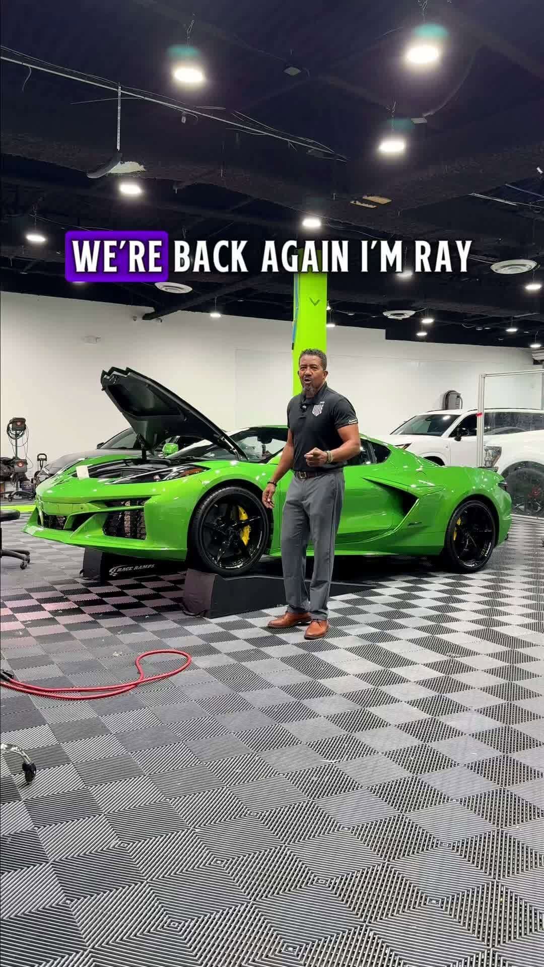 Post 7 by Vivë Auto on Instagram (video)