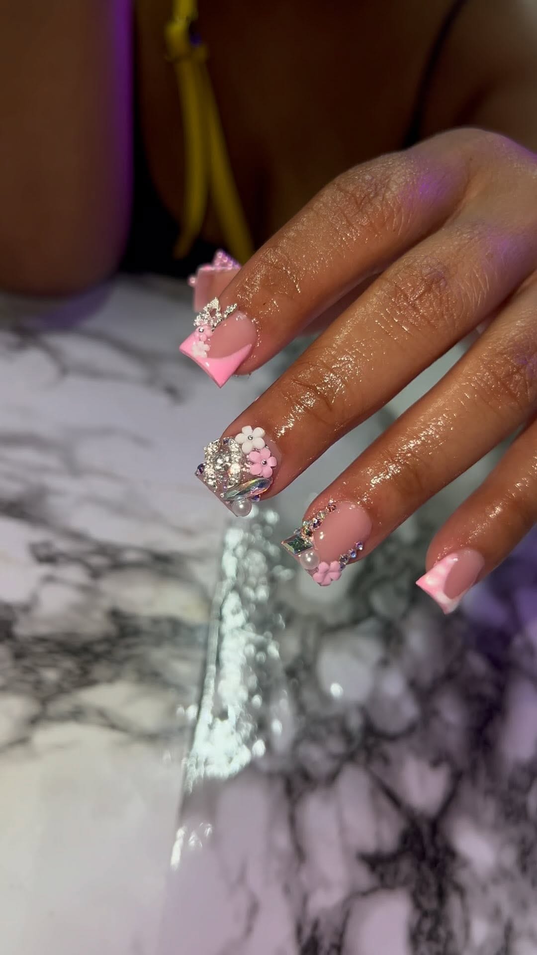Post 10 by THEE Beauty Boss 💅🏽 on Instagram (video)