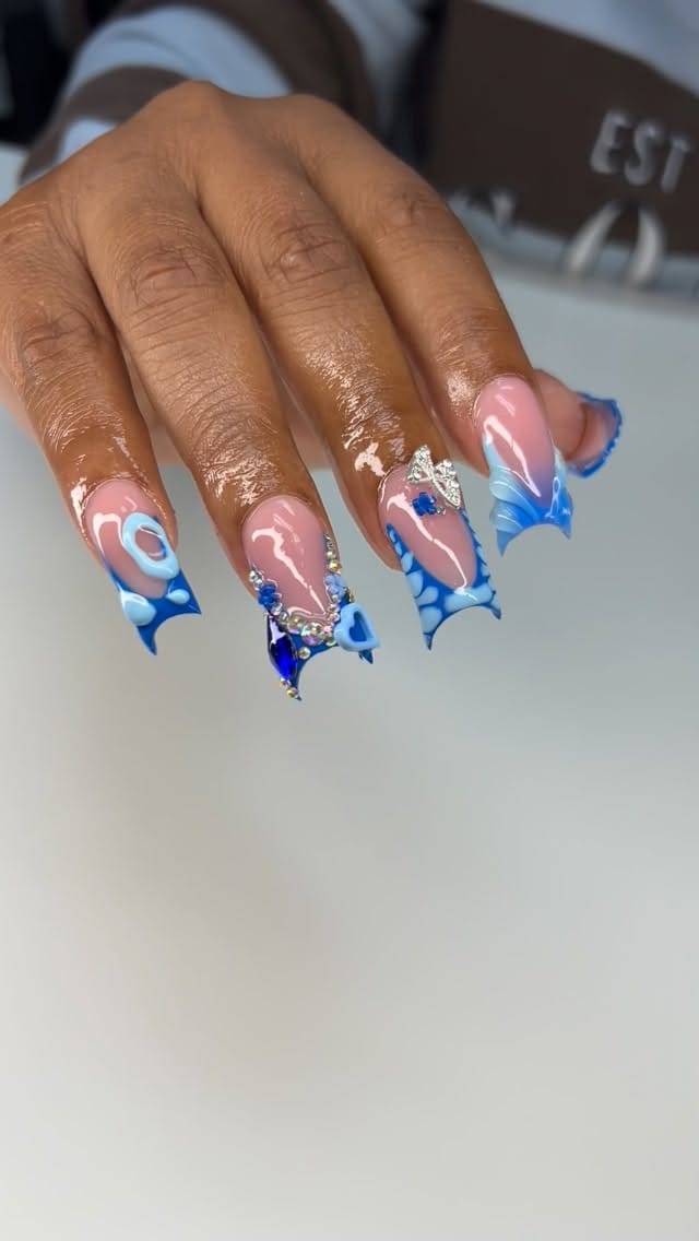 Post 7 by THEE Beauty Boss 💅🏽 on Instagram (video)