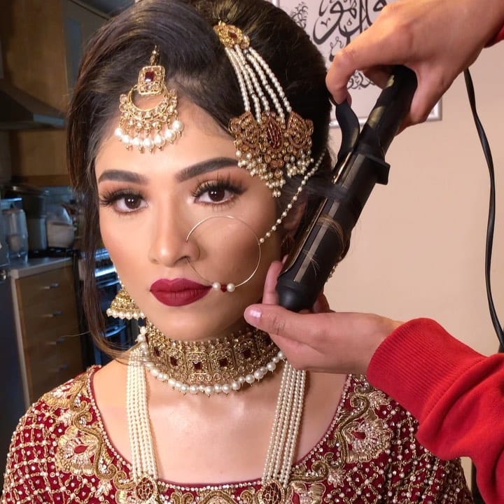 Post 10 by Bridal Makeup Artist on Instagram (video)