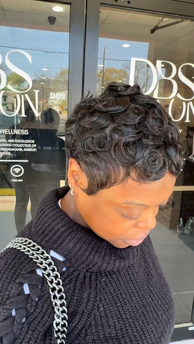 Post 7 by Courtney CP on Instagram (video)