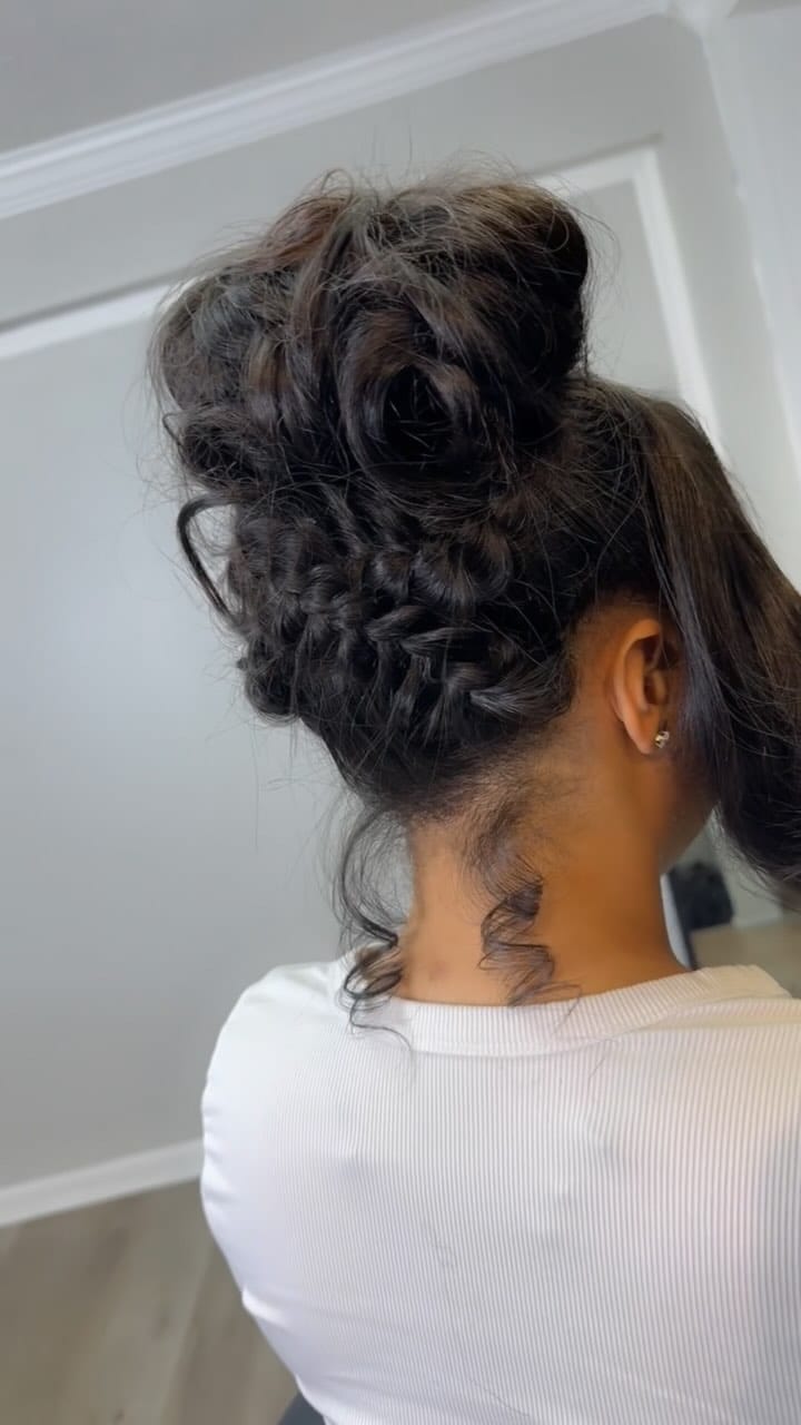 Post 10 by Courtney CP on Instagram (video)