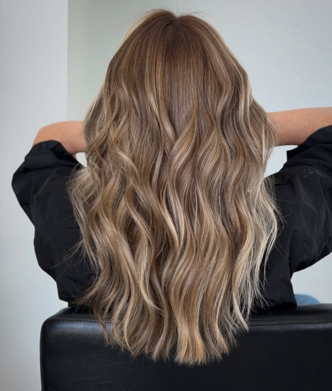 Post 3 by Dani Hairstylist on Instagram (image)