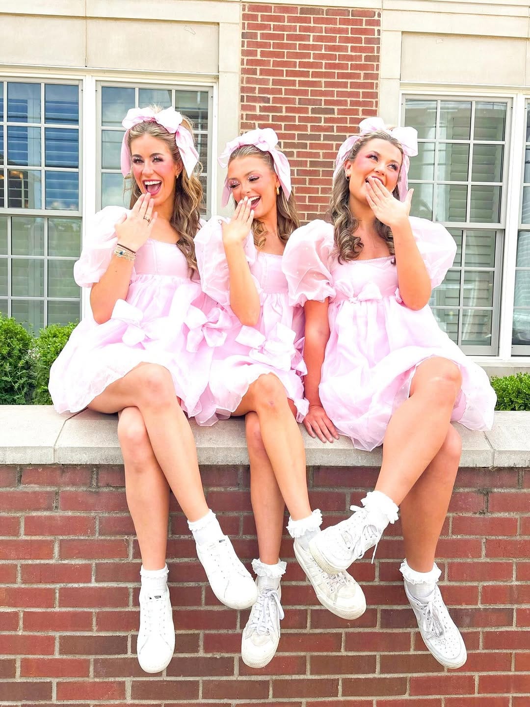 Post 10 by KAPPA ALPHA THETA on Instagram (carousel)