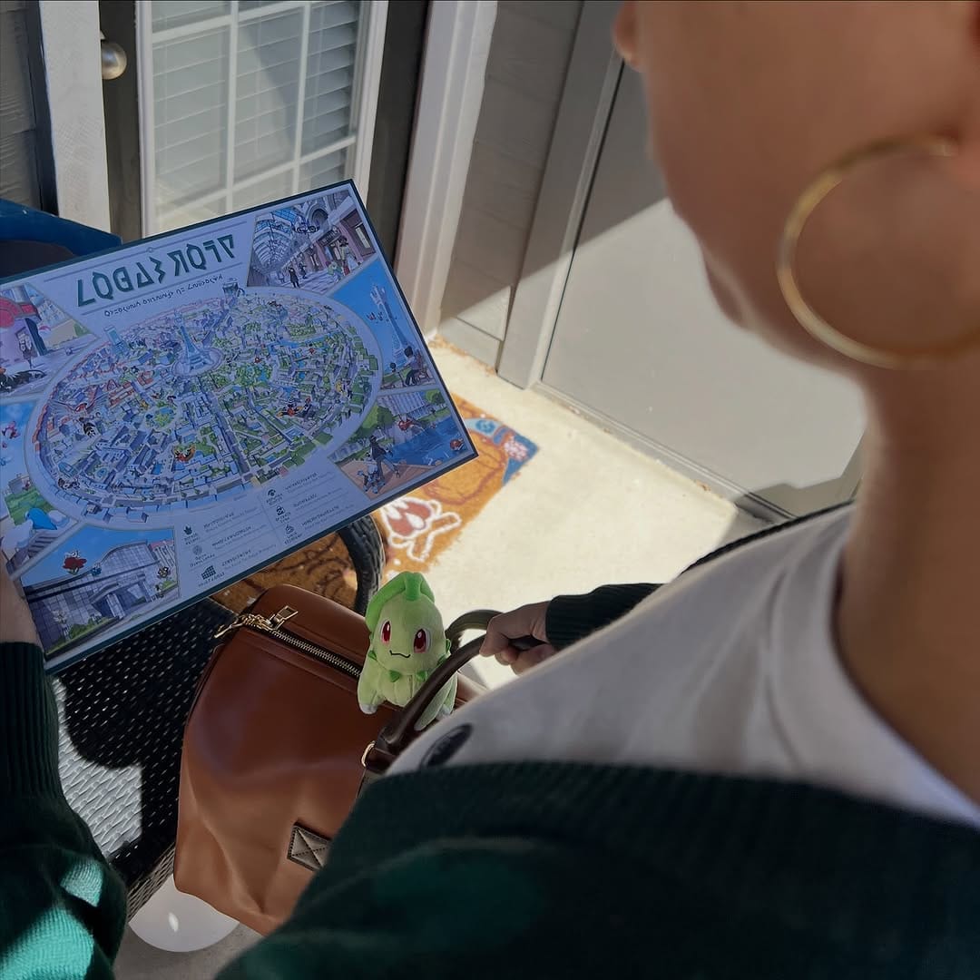 Post 9 by Vee 🎮 on Instagram (carousel)