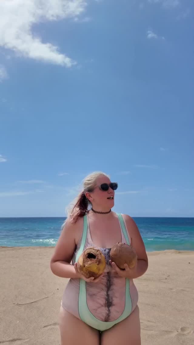 Post 2 by kayzieNicole on Instagram (video)